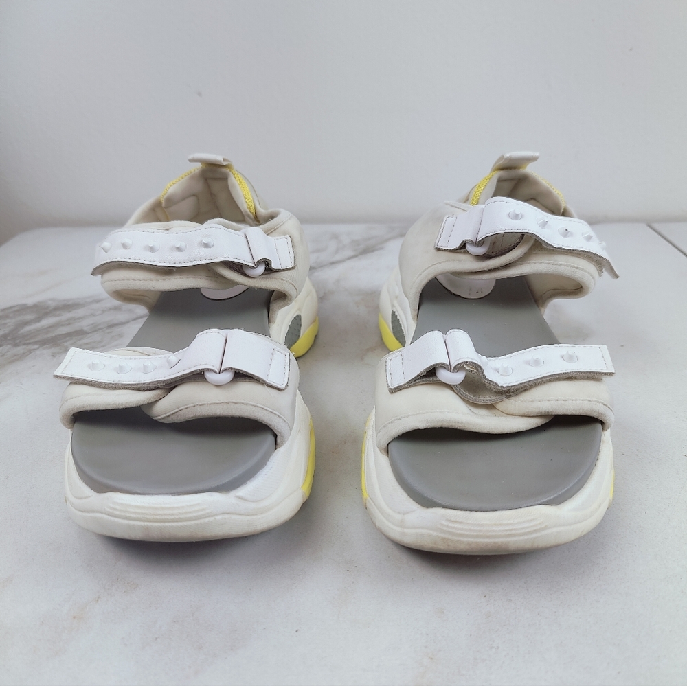 Pierre Cardin White Gray Yellow Chunky Platform Sporty Ankle Strap Sandals, 8.5 - Picture 4 of 9